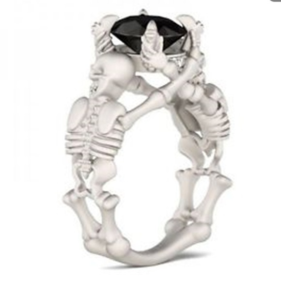 Jewelry - NEW Skeleton ring